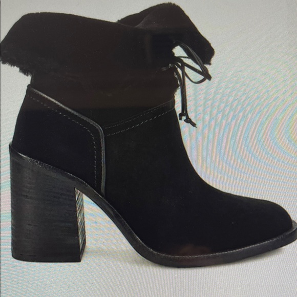 UGG Jerene Black Suede Leather Sherling  Heeled Ankle Boots Womens Size 7 - Picture 1 of 16